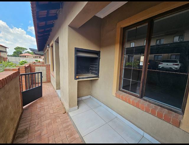 1 BEDROOM APARTMENT FOR SALE IN KENLEAF